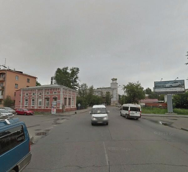 Банкомат Дальневосточного Банка по адресу ул. Чкалова,  д. 15