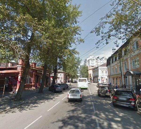 Банкомат Восточного Экспресс Банка по адресу ул. Дзержинского,  д. 15