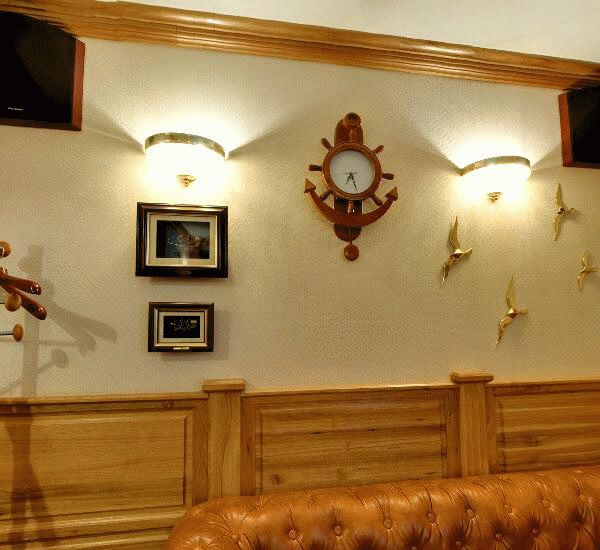 Банкомат банка ВТБ по адресу ул. Польских Повстанцев,  д. 1