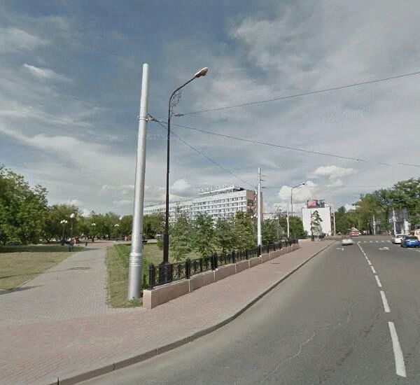 Банкомат Сбербанка России по адресу пер. Фучика,  1