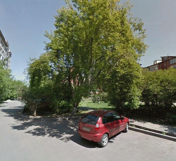 Банкомат Сбербанка России по адресу ул. Декабрьских Событий,  85